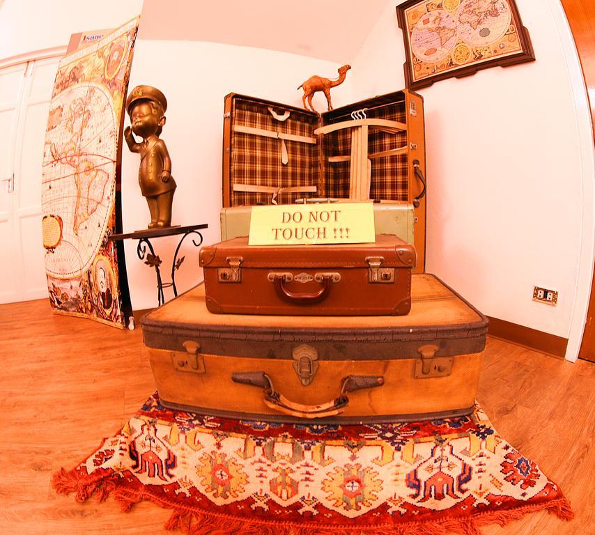 The Myth - Sud Sathorn Bed & Breakfast Bangkok Eksteriør bilde