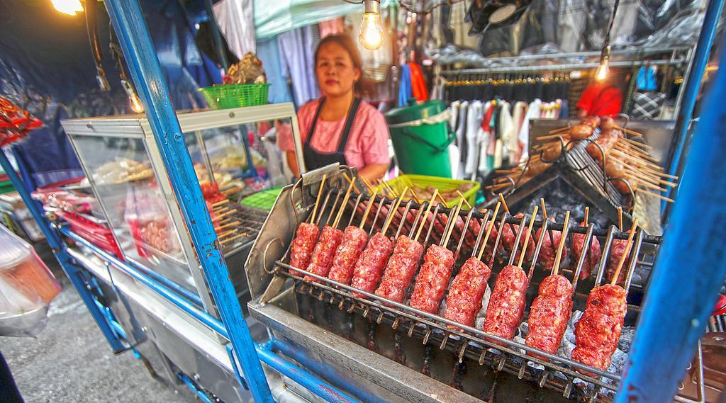 The Myth - Sud Sathorn Bed & Breakfast Bangkok Eksteriør bilde