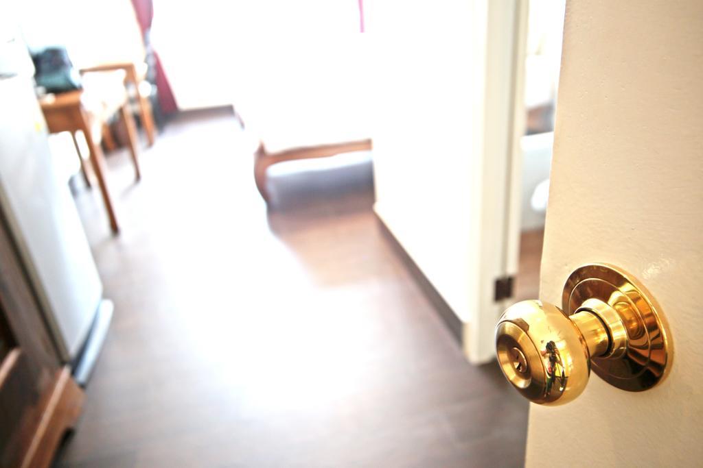 The Myth - Sud Sathorn Bed & Breakfast Bangkok Eksteriør bilde
