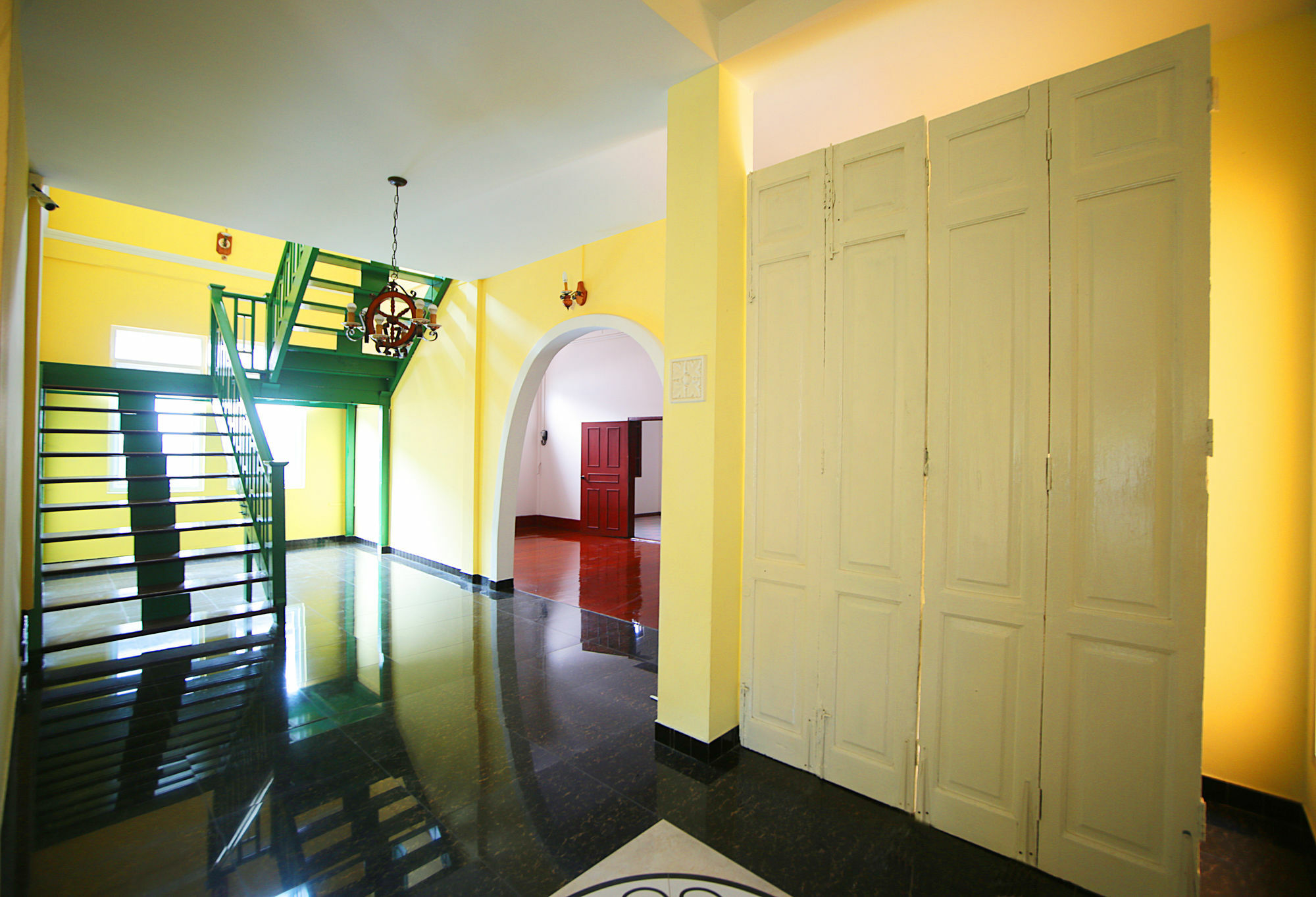 The Myth - Sud Sathorn Bed & Breakfast Bangkok Eksteriør bilde